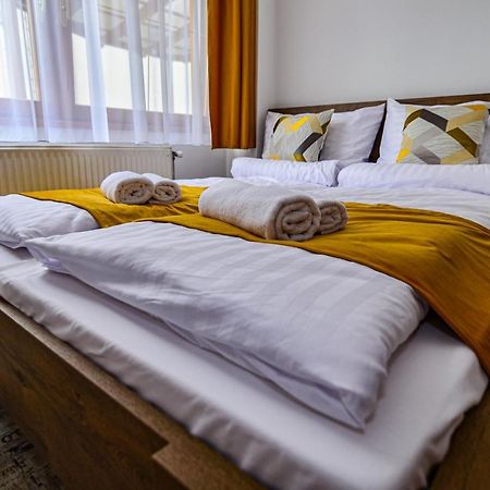 Apartamento Kossuth Vendeghaz Tolna Exterior foto