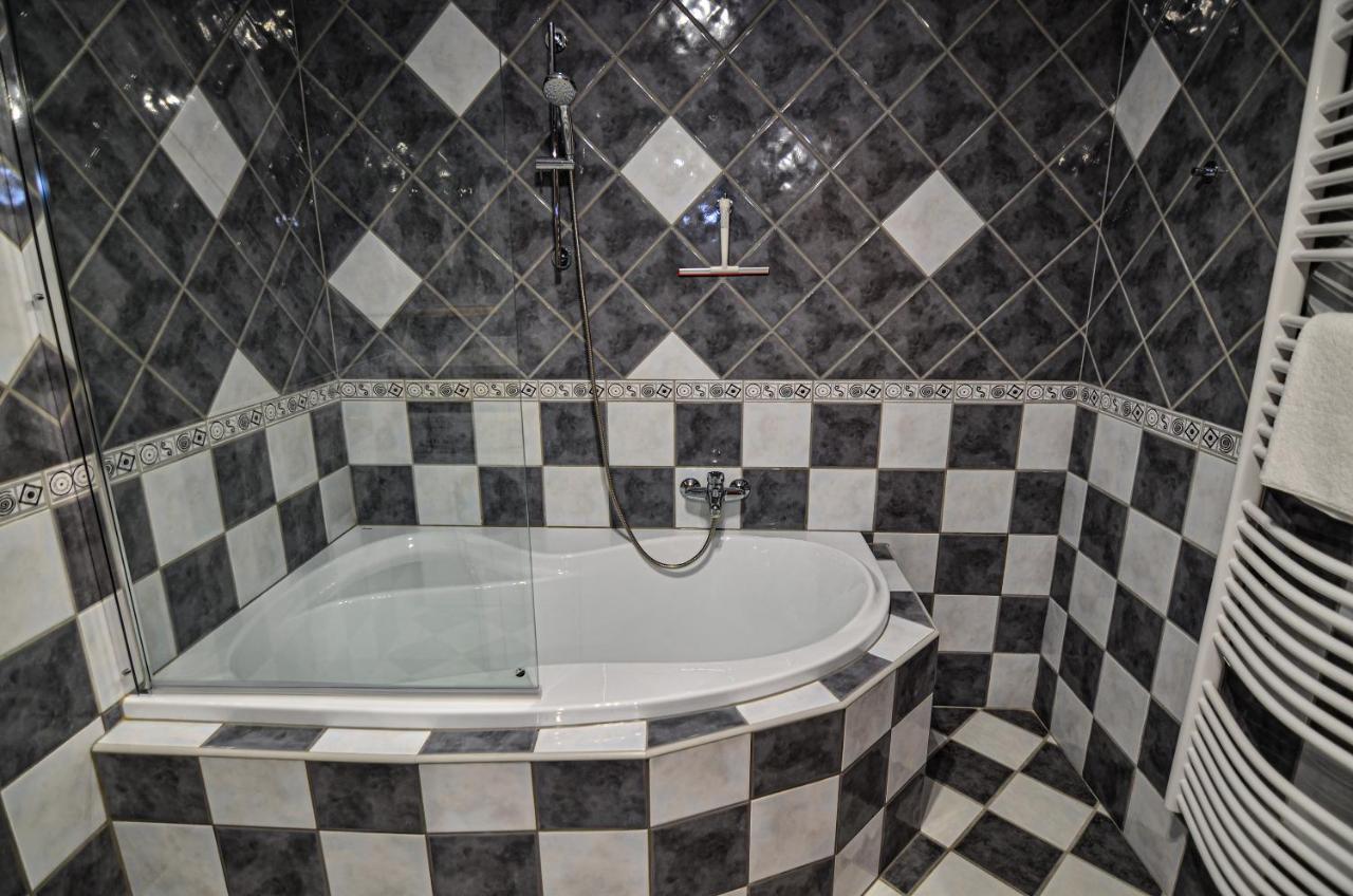 Apartamento Kossuth Vendeghaz Tolna Exterior foto